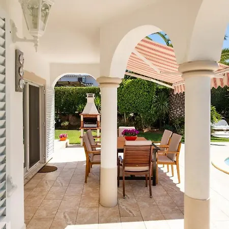 Domipajo Villa